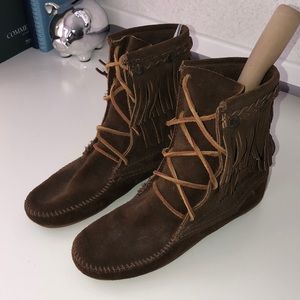 Minnetonka Booties
